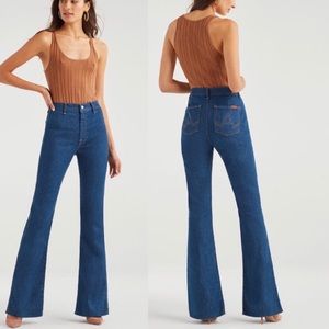 7 for all Mankind Modern “A” Sky High Flare